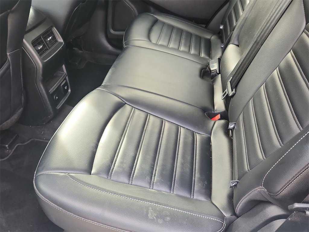 Used 2024 Ford Edge SEL w/ Convenience Package image 10