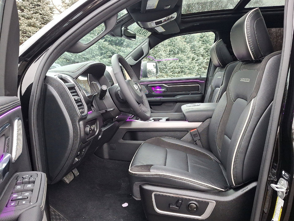 Used 2026 RAM 1500 Laramie w/ Night Edition image 11