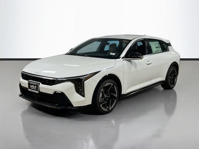 New 2026 Kia K4 GT-Line FWD image 3
