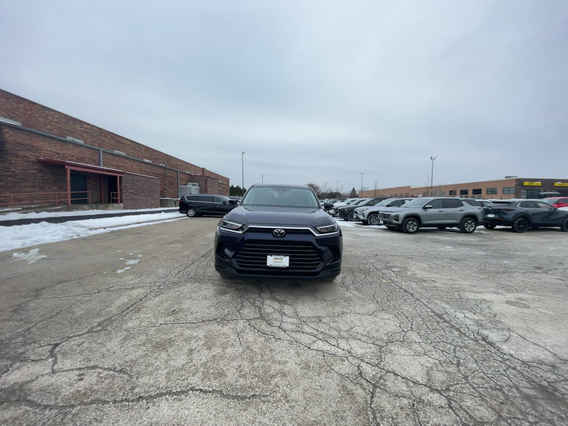 Used 2025 Toyota Grand Highlander FWD image 9