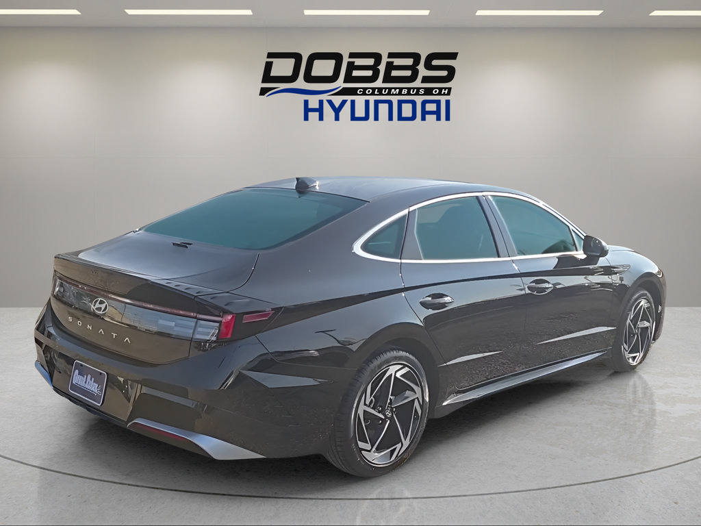 Used 2026 Hyundai Sonata SEL FWD image 5