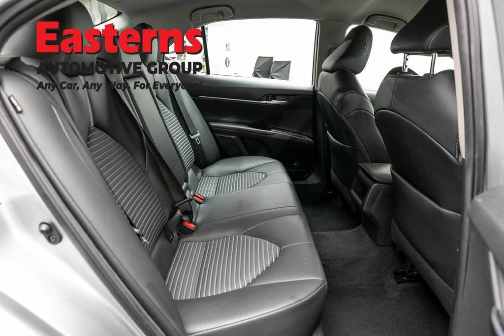 Used 2021 Toyota Camry SE w/ Carpet Mat Package (TMS) FWD image 22