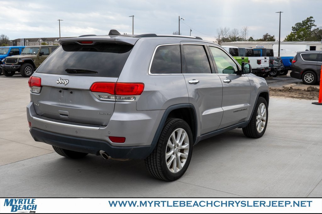 Used 2017 Jeep Grand Cherokee Limited image 6