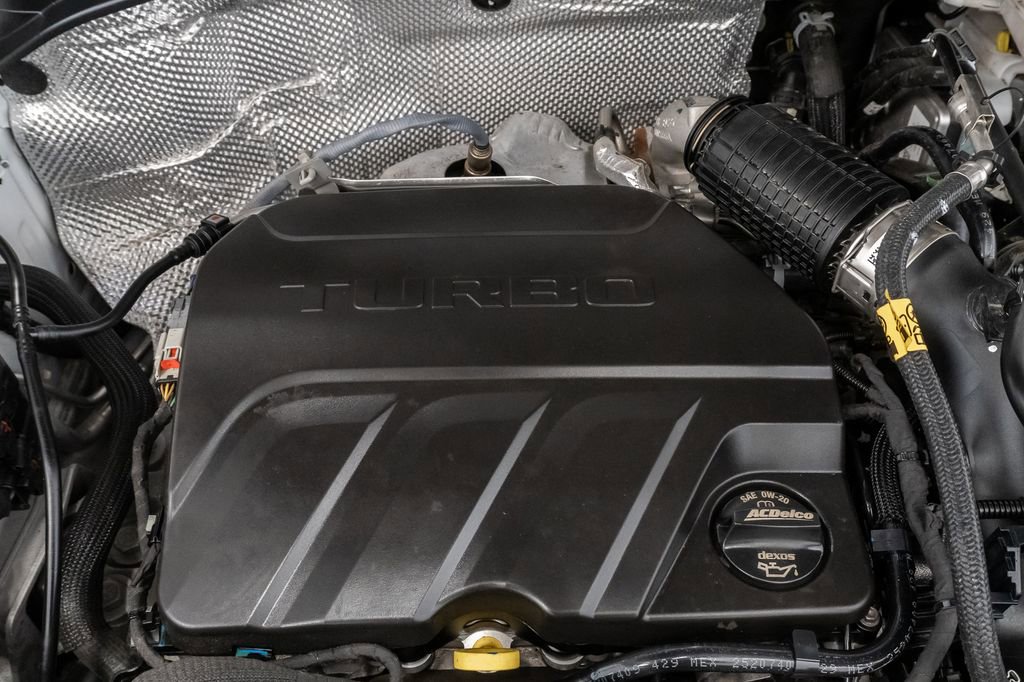 Used 2025 Buick Encore GX Preferred FWD image 4