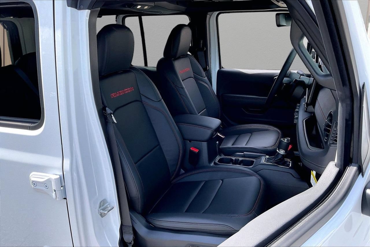 New 2026 Jeep Wrangler Unlimited Rubicon AWD/4WD image 19