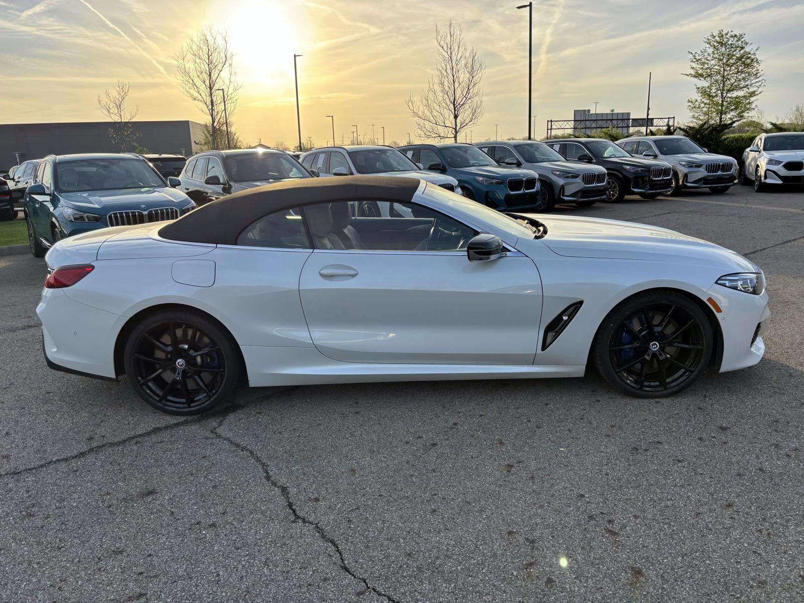 Used 2023 BMW M850i xDrive Convertible image 4