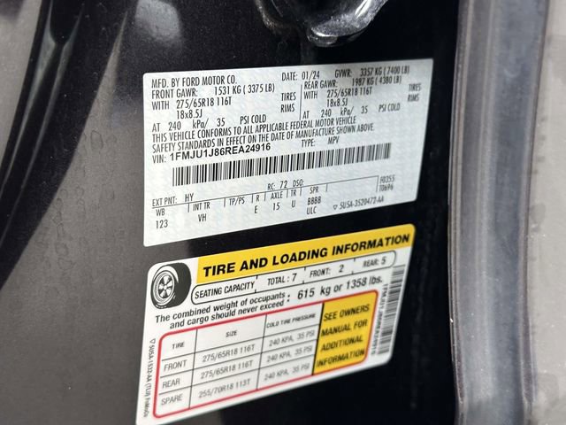 Used 2024 Ford Expedition XLT image 14