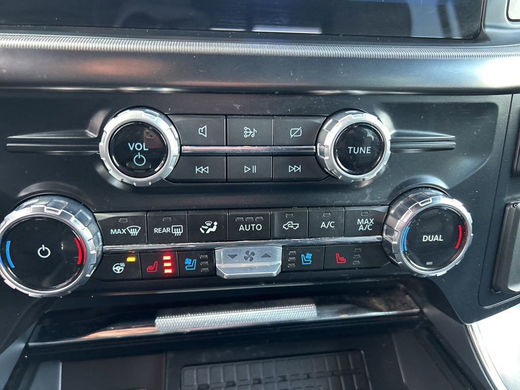 Used 2024 Ford F150 Platinum w/ Equipment Group 702A High image 28