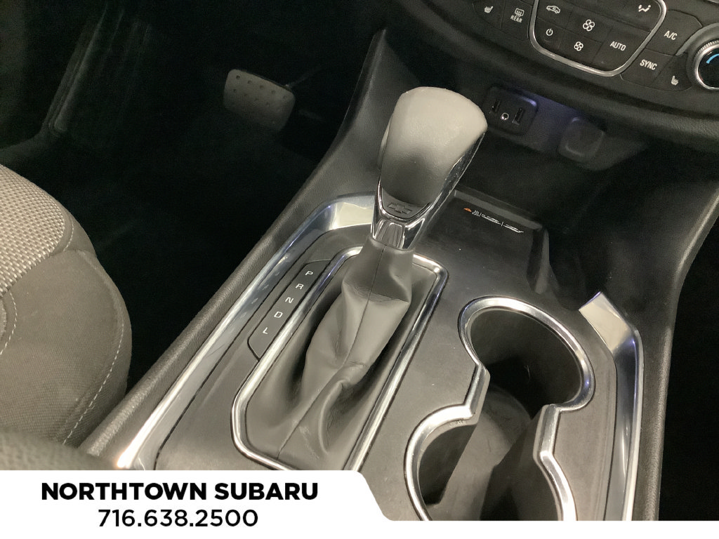 Used 2022 Chevrolet Traverse LT AWD/4WD image 14