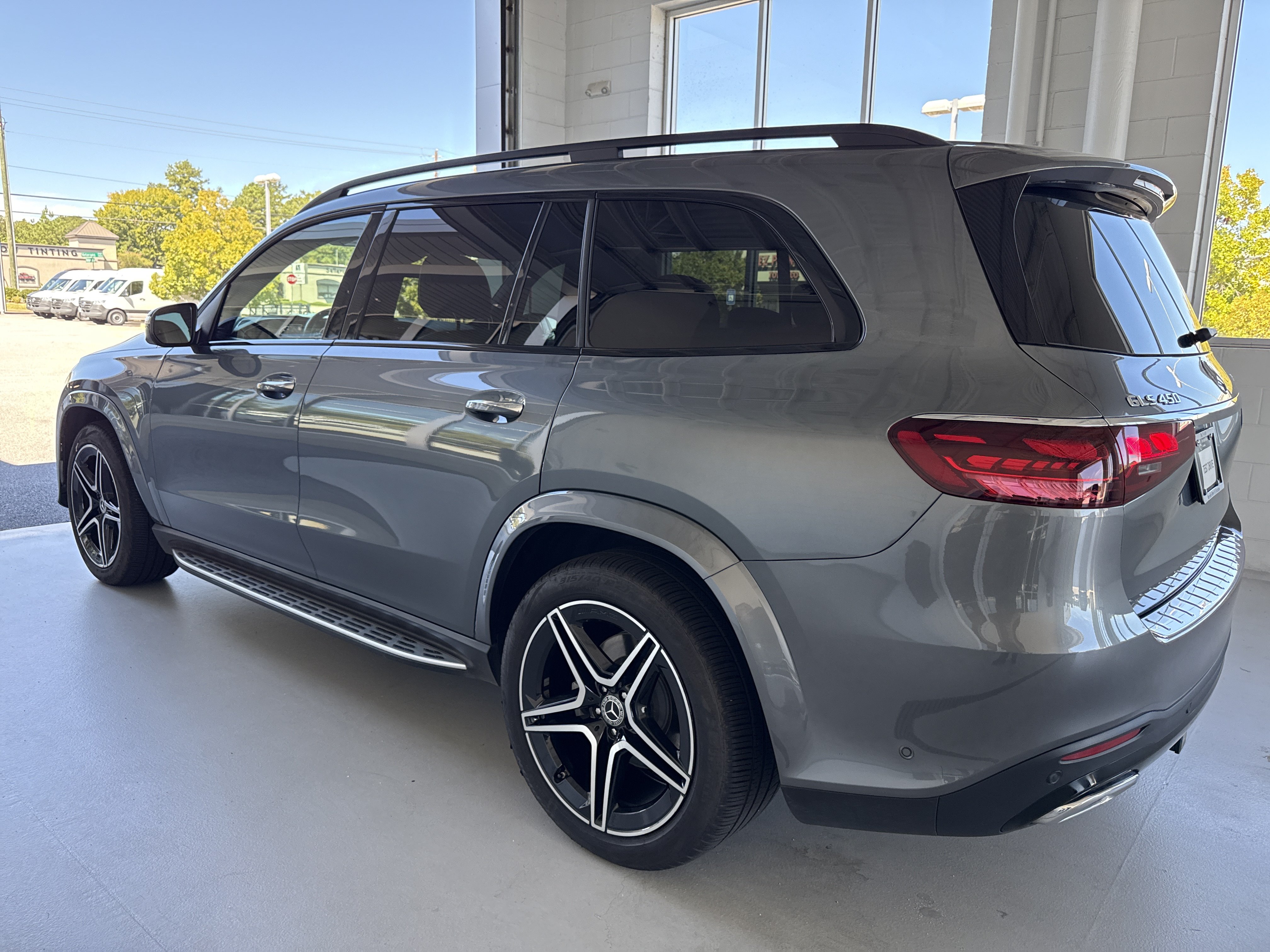 Certified 2024 Mercedes-Benz GLS 450 4MATIC image 3