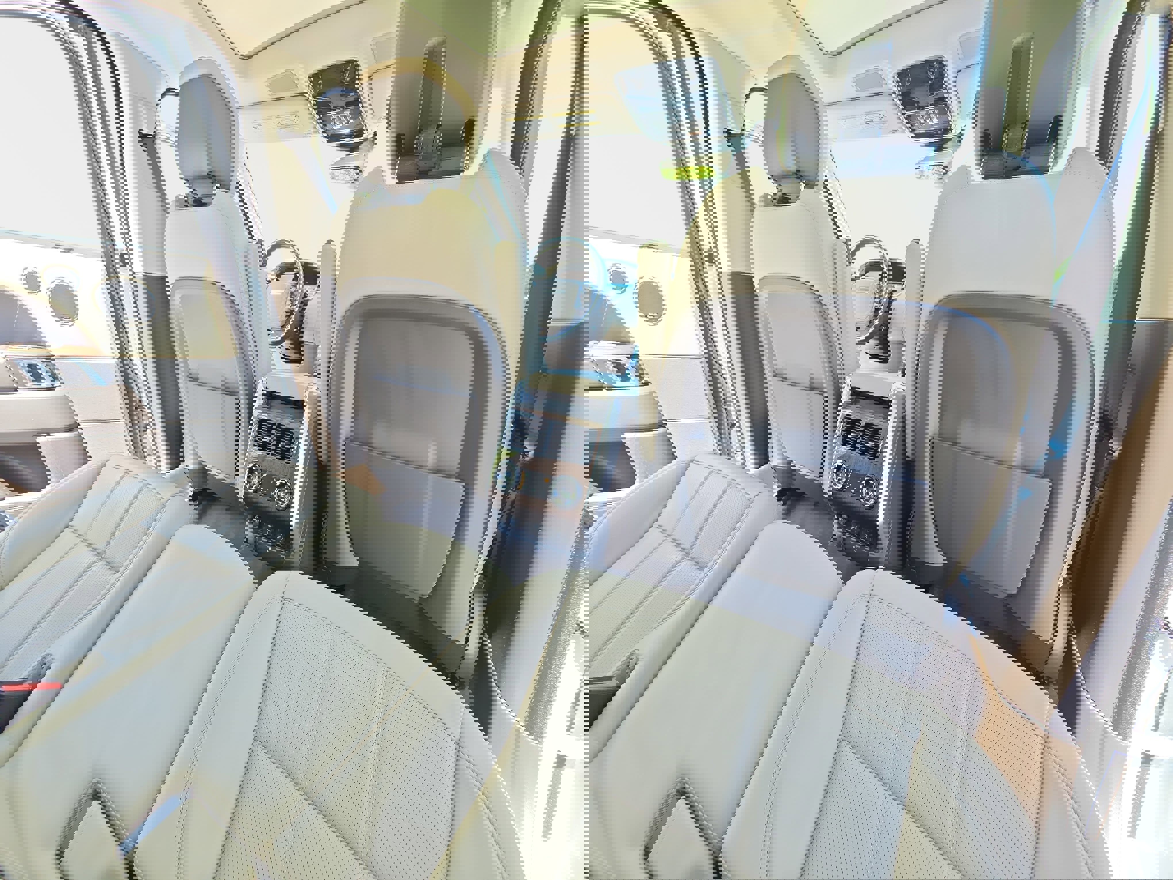 Certified 2022 Land Rover Range Rover Sport HSE Silver Edition image 11