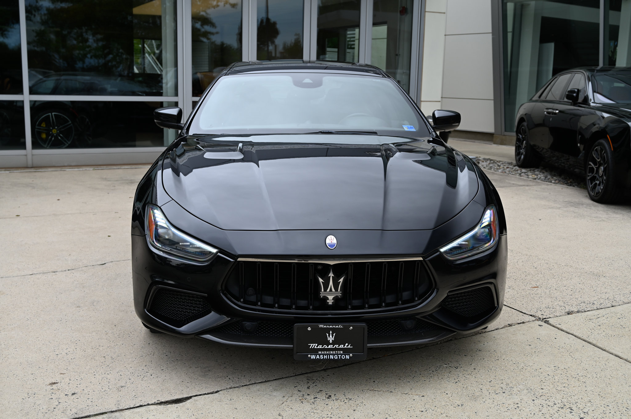 Used 2021 Maserati Ghibli Trofeo RWD image 2