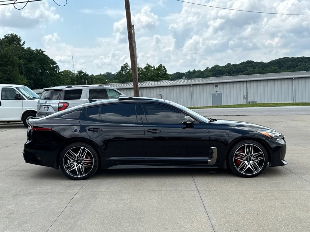 Used 2022 Kia Stinger GT2 RWD image 19