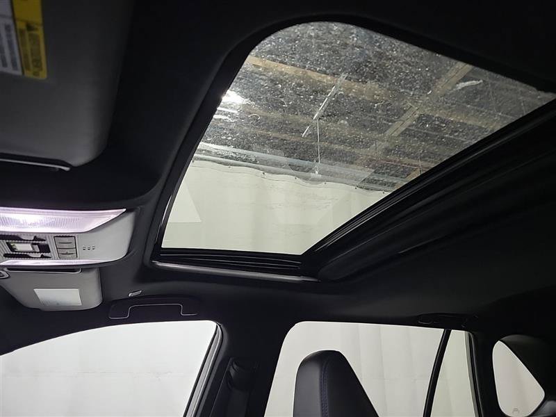 Used 2023 Toyota RAV4 XSE AWD/4WD image 14