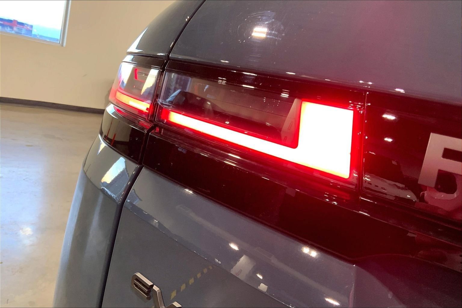 New 2026 Land Rover Range Rover Evoque Dynamic SE AWD/4WD image 14