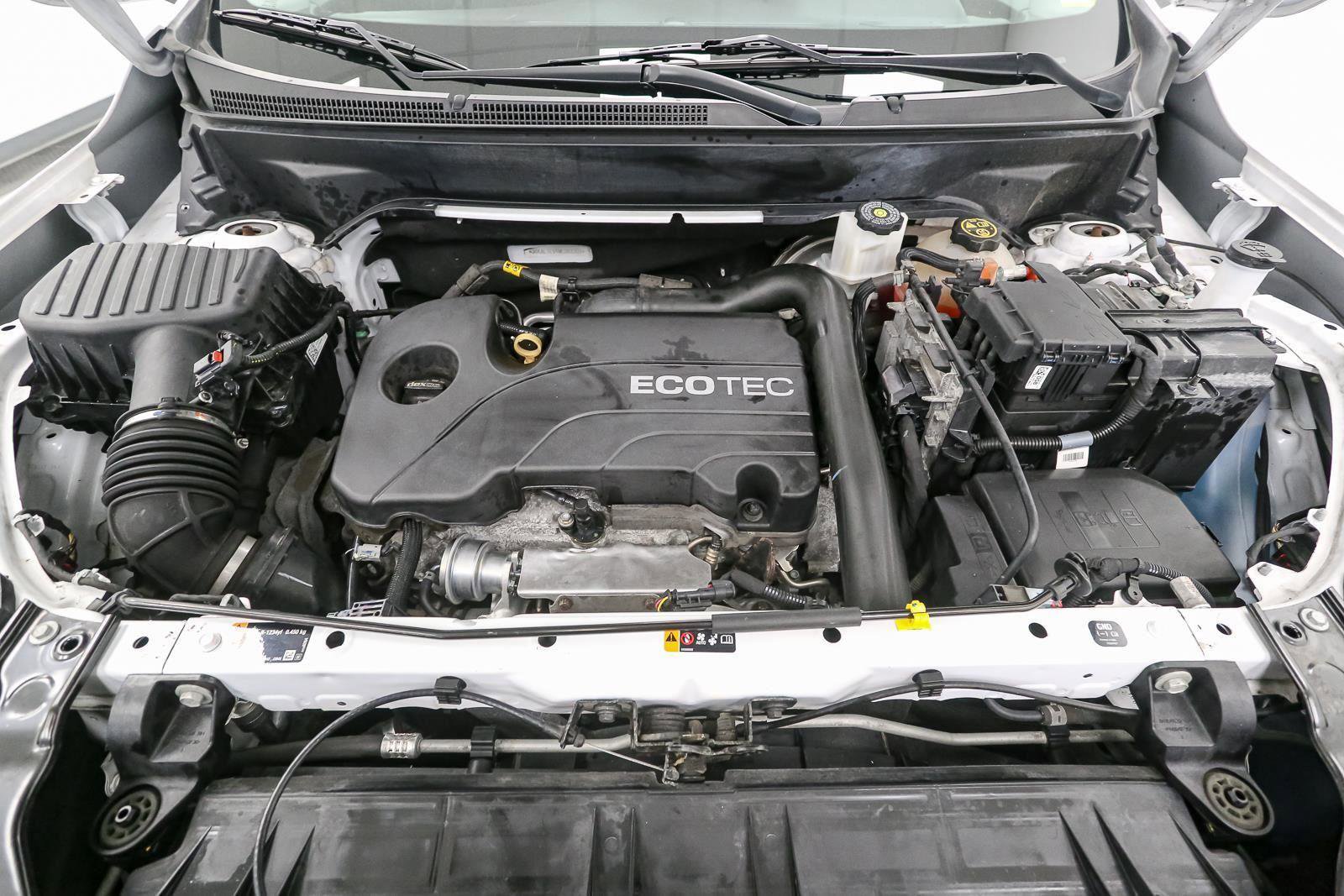 Used 2021 GMC Terrain SLE w/ Driver Convenience Package image 17