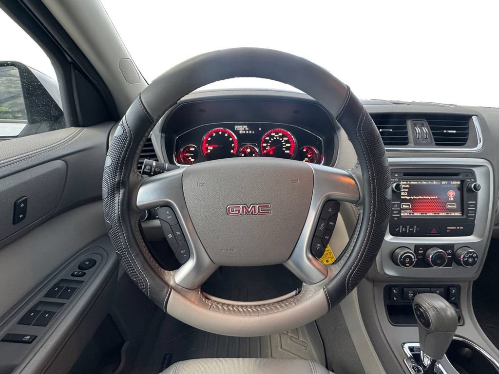 Used 2016 GMC Acadia SLE FWD image 13