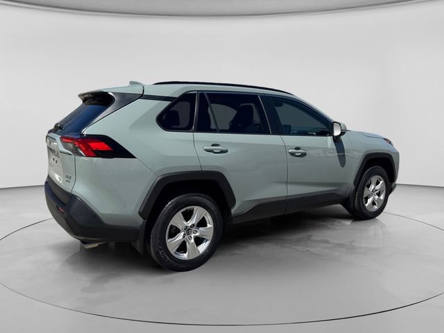 Used 2020 Toyota RAV4 XLE w/ Convenience Package AWD/4WD image 6
