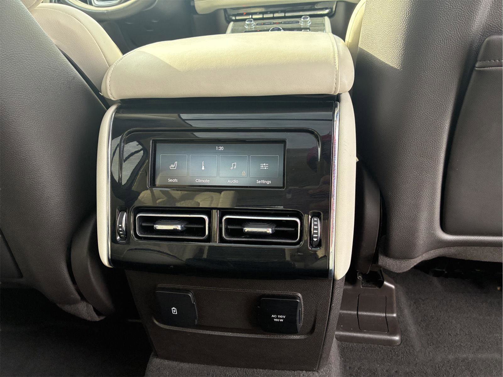 Used 2020 Lincoln Aviator Black Label w/ Dynamic Handling Package image 23