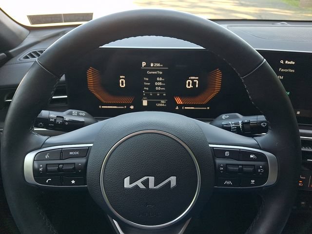Used 2025 Kia K5 GT-Line w/ GT-Line Premium Package AWD/4WD image 13