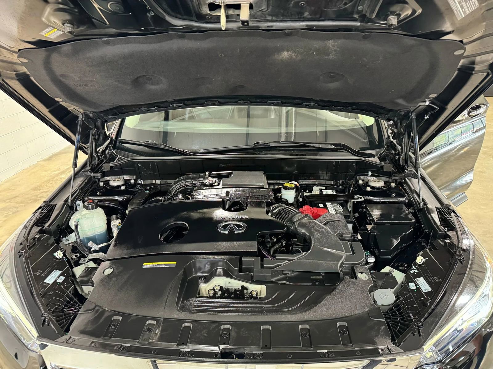 Used 2019 INFINITI QX50 Essential w/ Premium Heat Package image 6