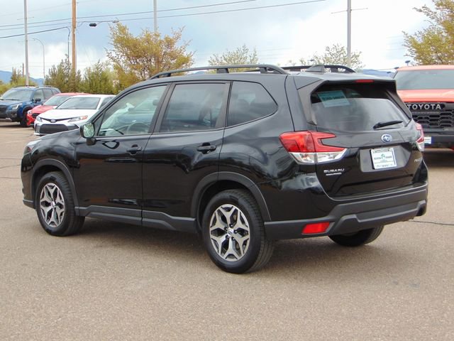 Certified 2023 Subaru Forester Premium image 6