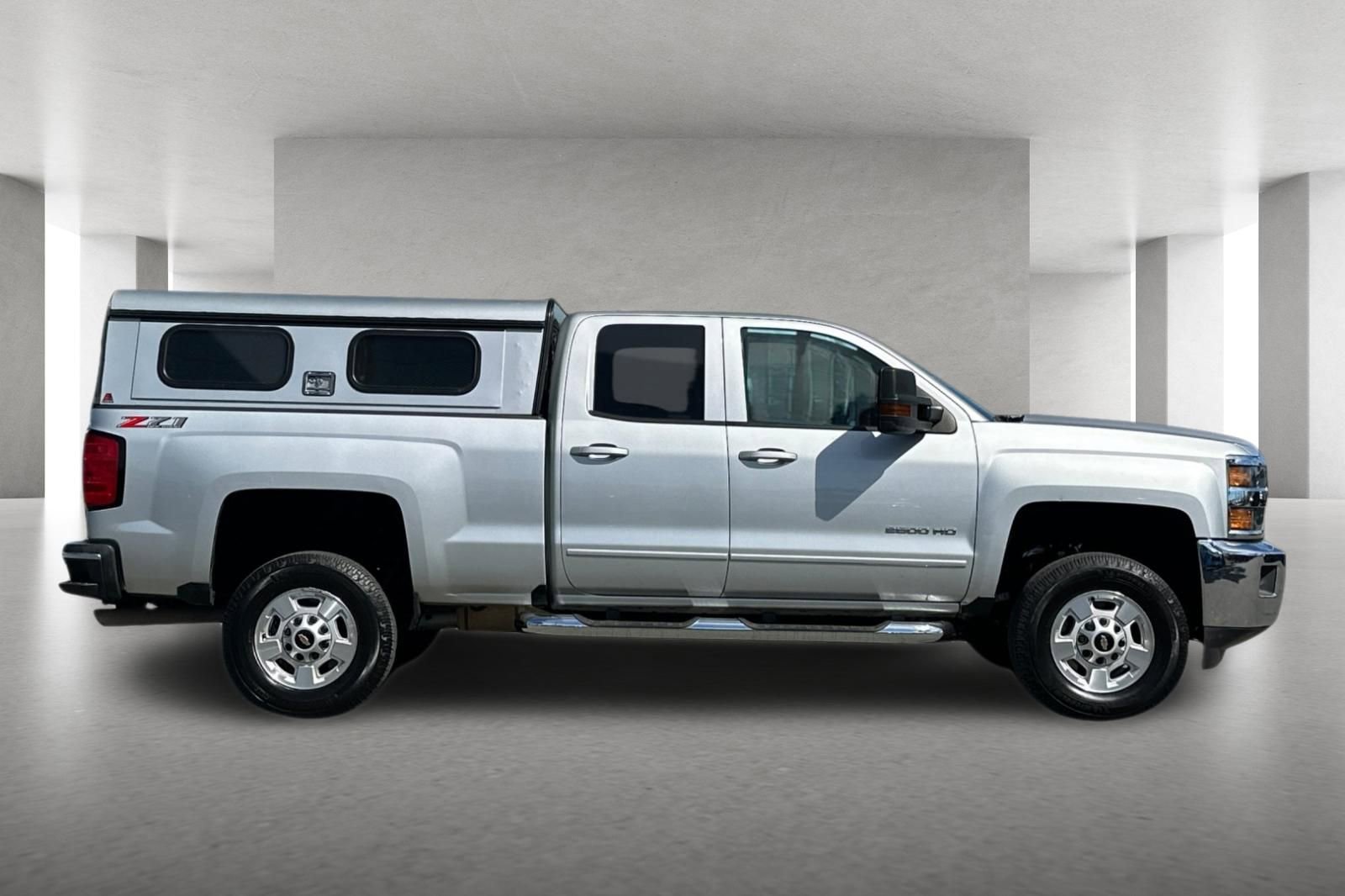 Used 2019 Chevrolet Silverado 2500 LT w/ All Star Edition image 3