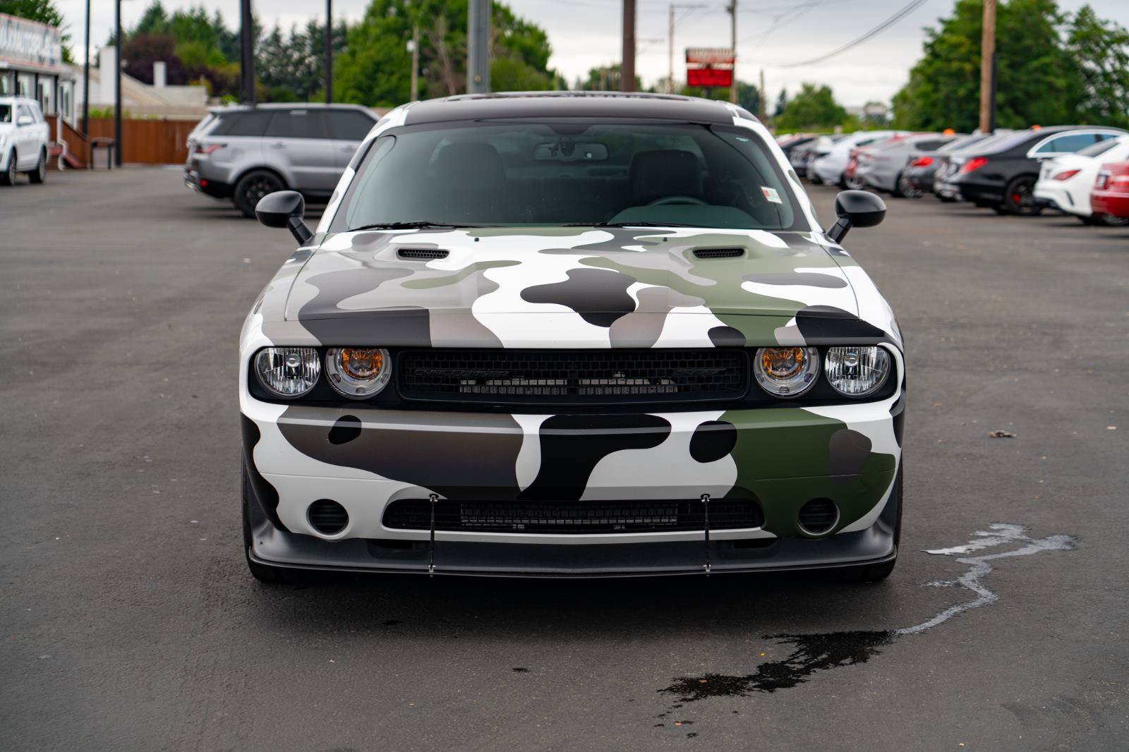 Used 2014 Dodge Challenger SRT8 Core w/ Satin Vapor Edition RWD image 3