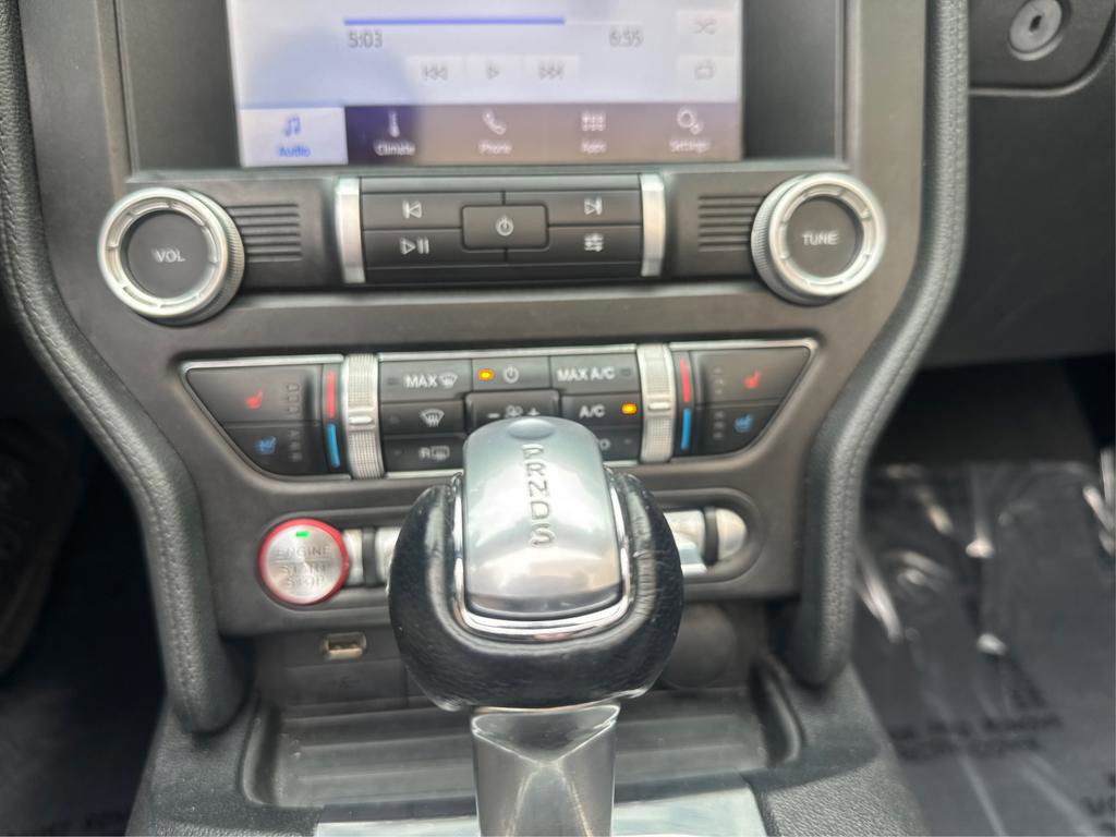 Used 2020 Ford Mustang Premium RWD image 25