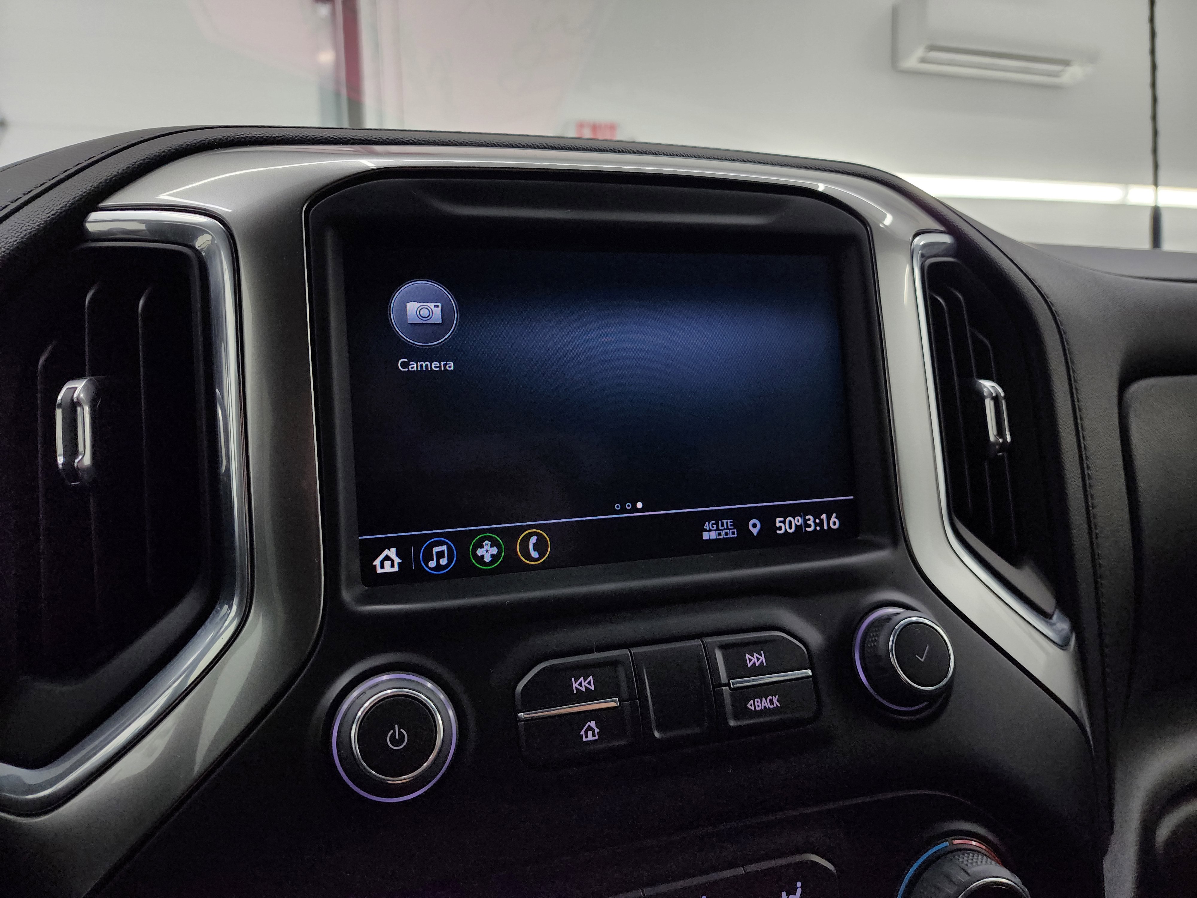 Used 2022 Chevrolet Silverado 2500 LT w/ Convenience Package image 48