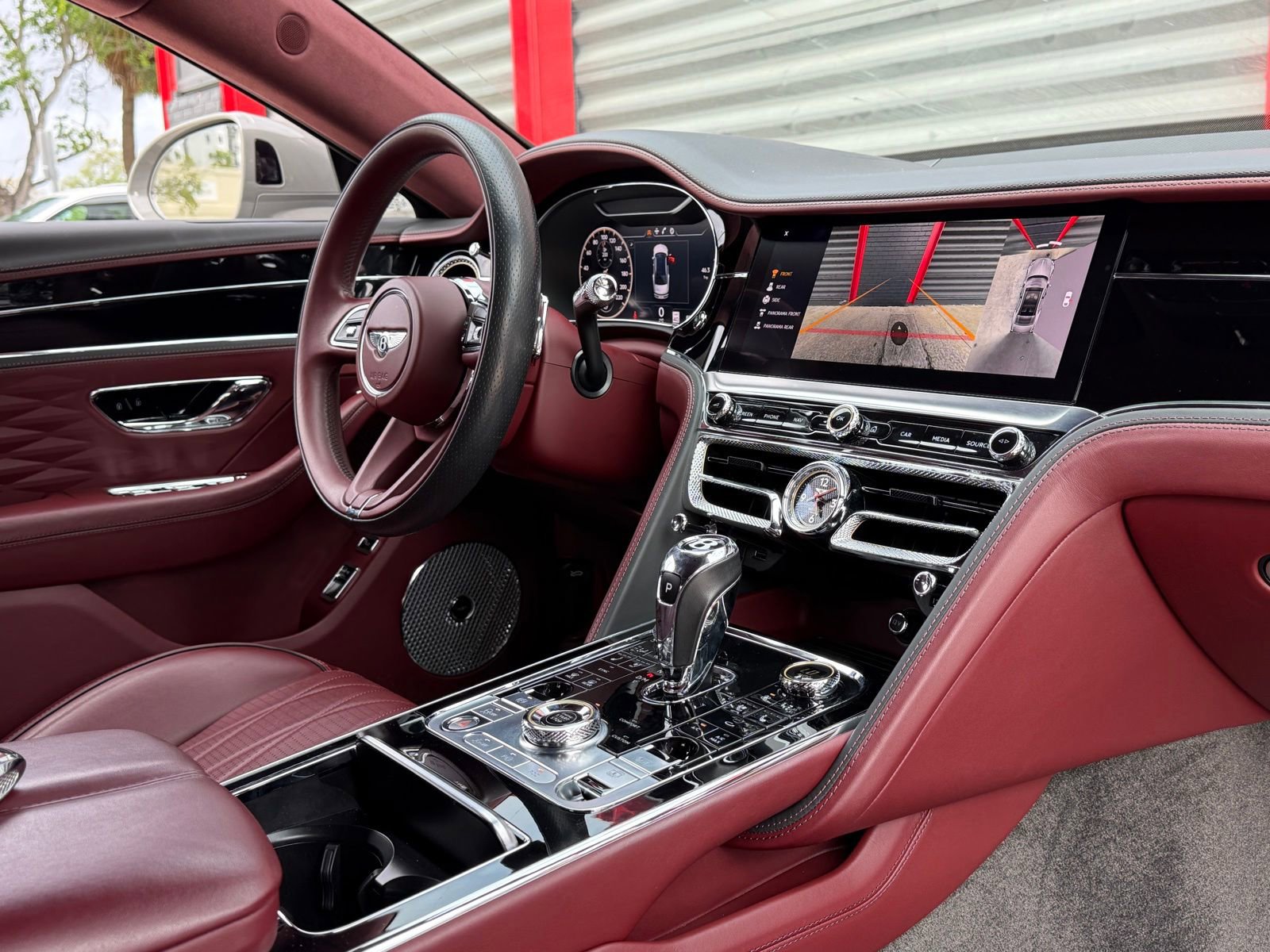 Used 2023 Bentley Flying Spur Azure AWD/4WD image 32