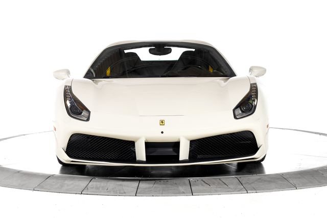 Used 2018 Ferrari 488 Spider RWD image 15