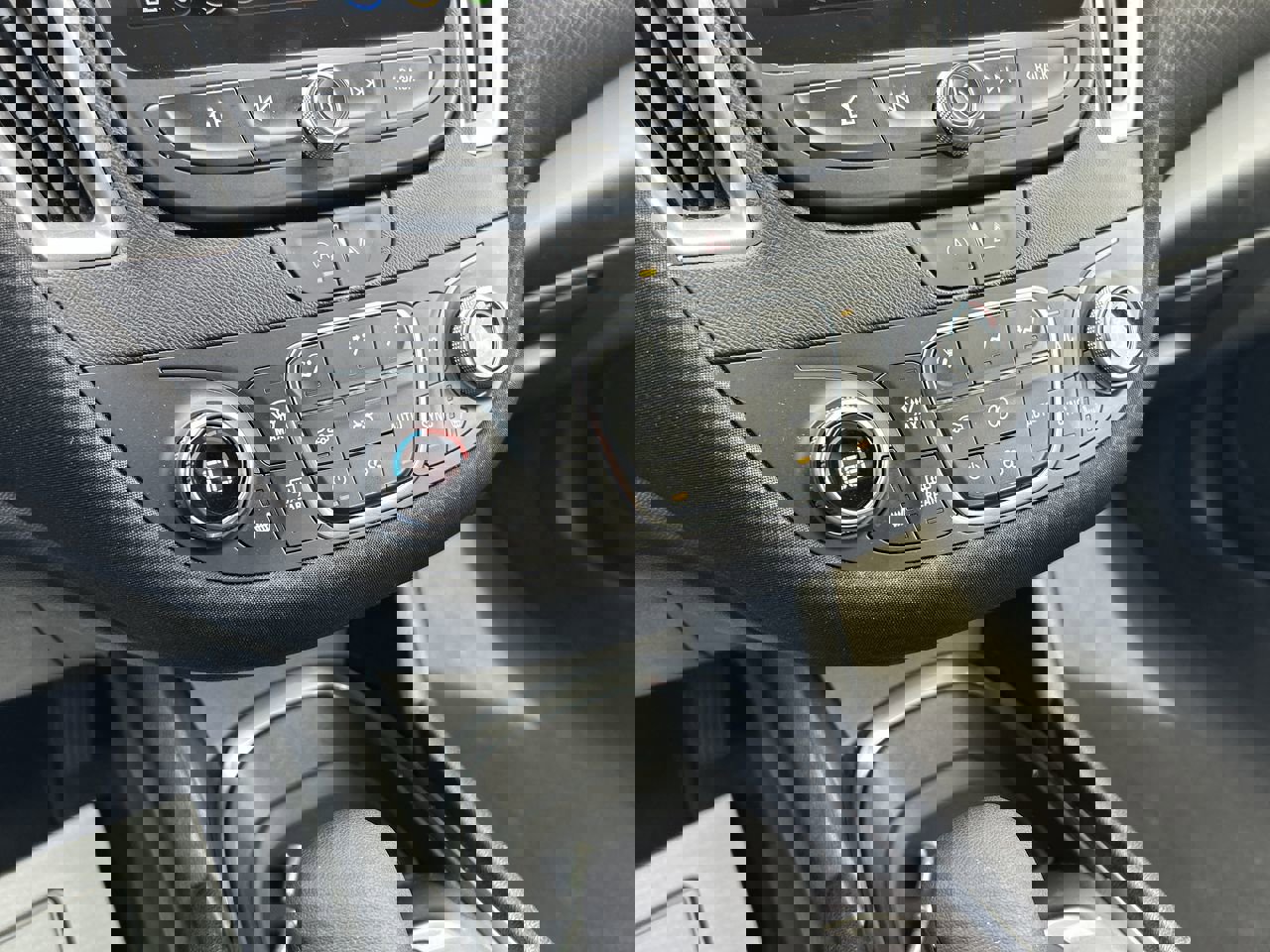 Used 2024 Chevrolet Malibu LT image 29