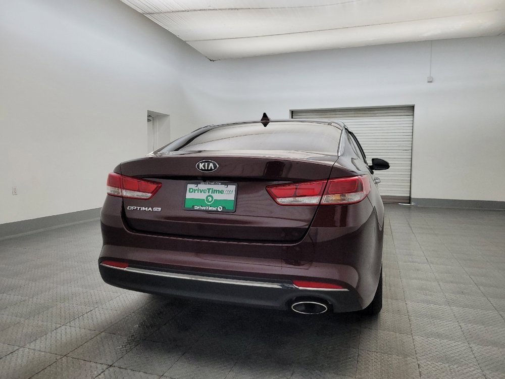 Used 2017 Kia Optima LX image 7