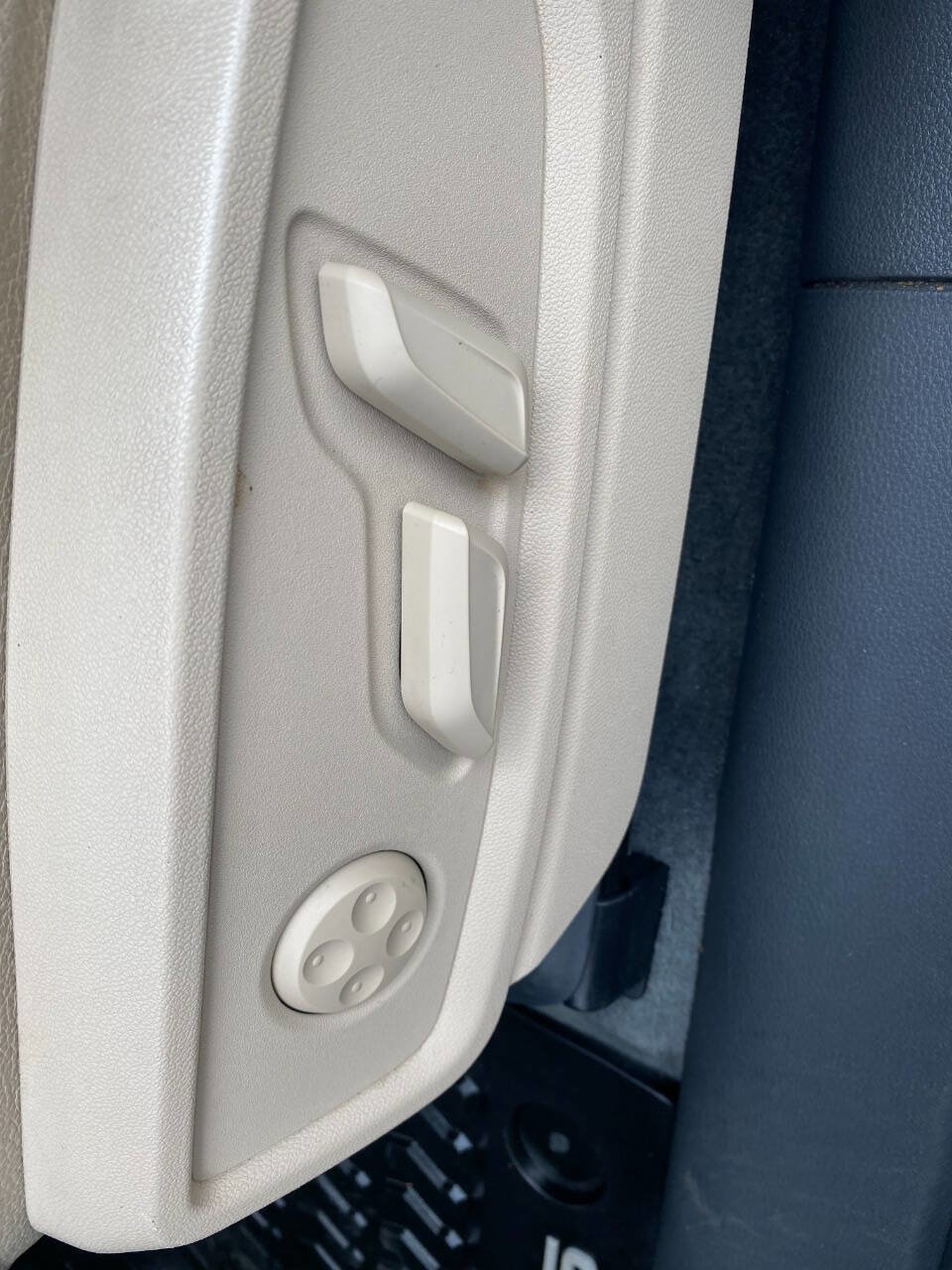 Used 2018 Audi Q5 2.0T Premium Plus AWD/4WD image 17