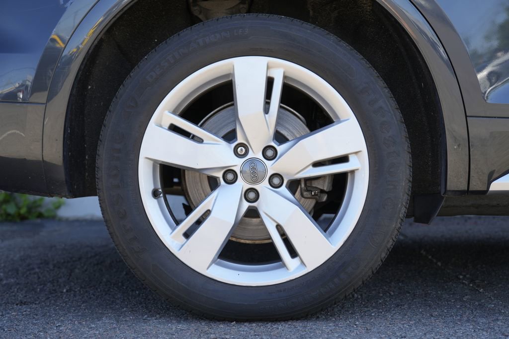 Used 2018 Audi Q5 2.0T Premium AWD/4WD image 9