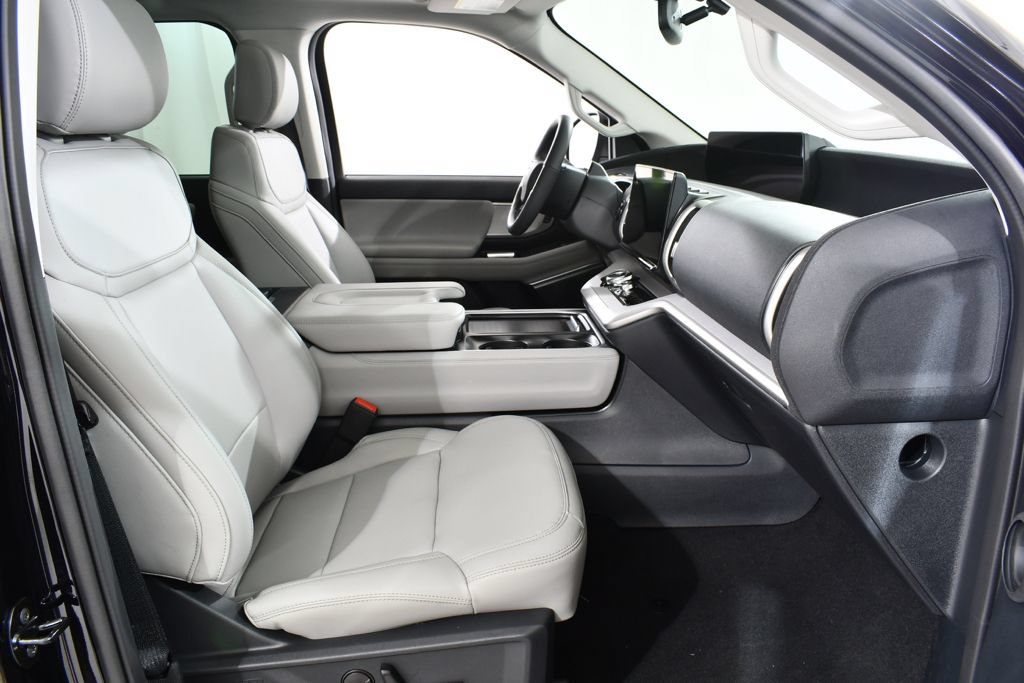 New 2026 Ford Expedition Active AWD/4WD image 10