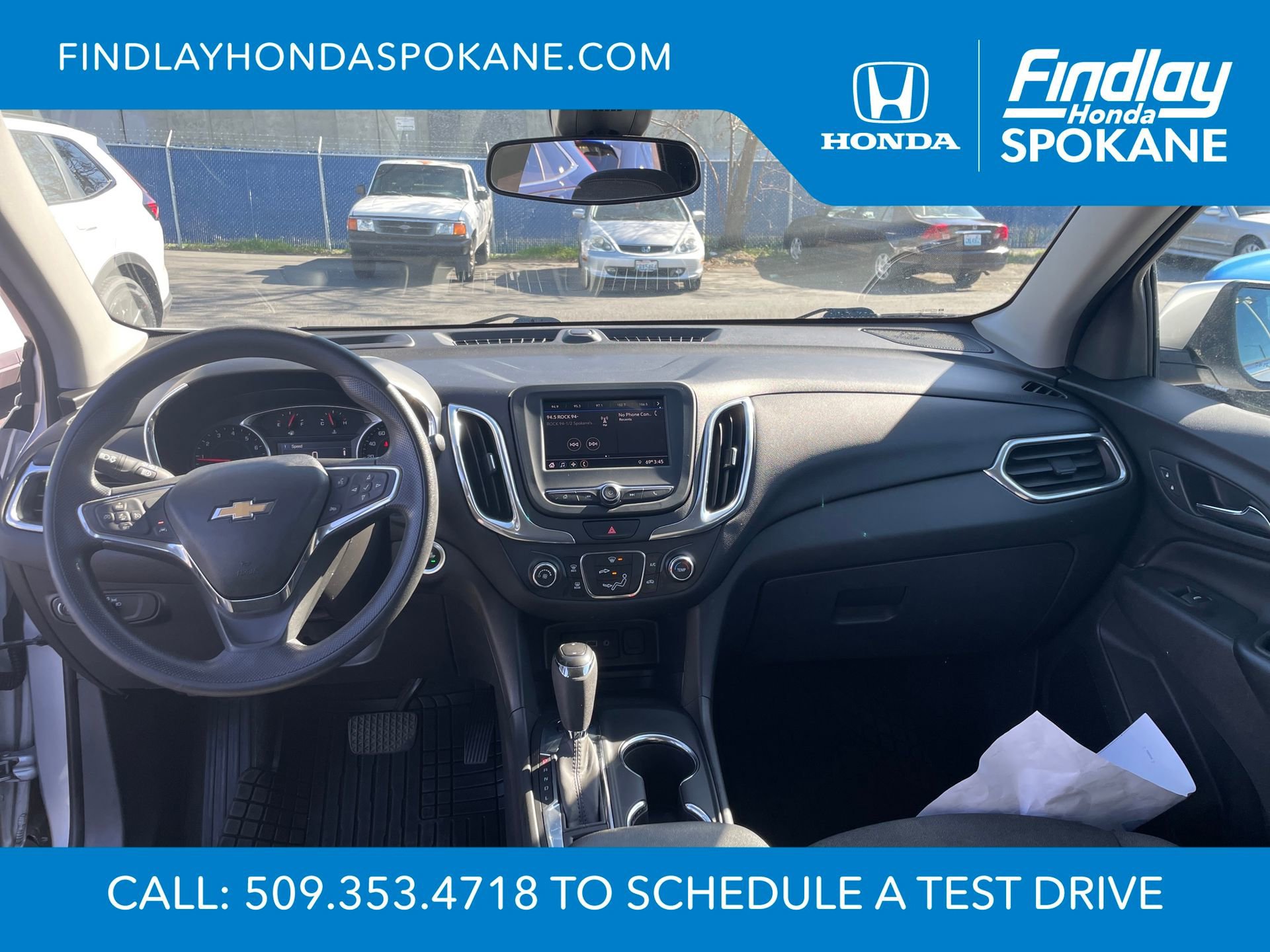 Used 2020 Chevrolet Equinox LT AWD/4WD image 23