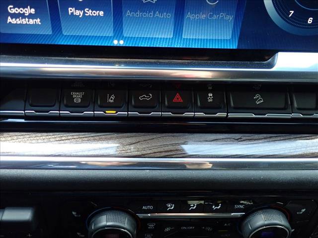 Used 2024 Chevrolet Silverado 2500 LT image 16