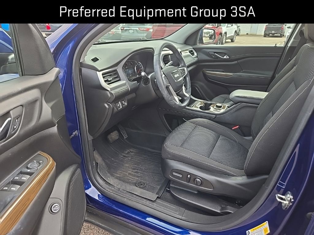 Certified 2023 GMC Acadia SLE w/ Driver Convenience Package image 12