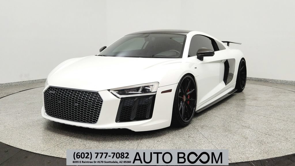 Used 2017 Audi R8 V10 w/ Carbon Exterior Package