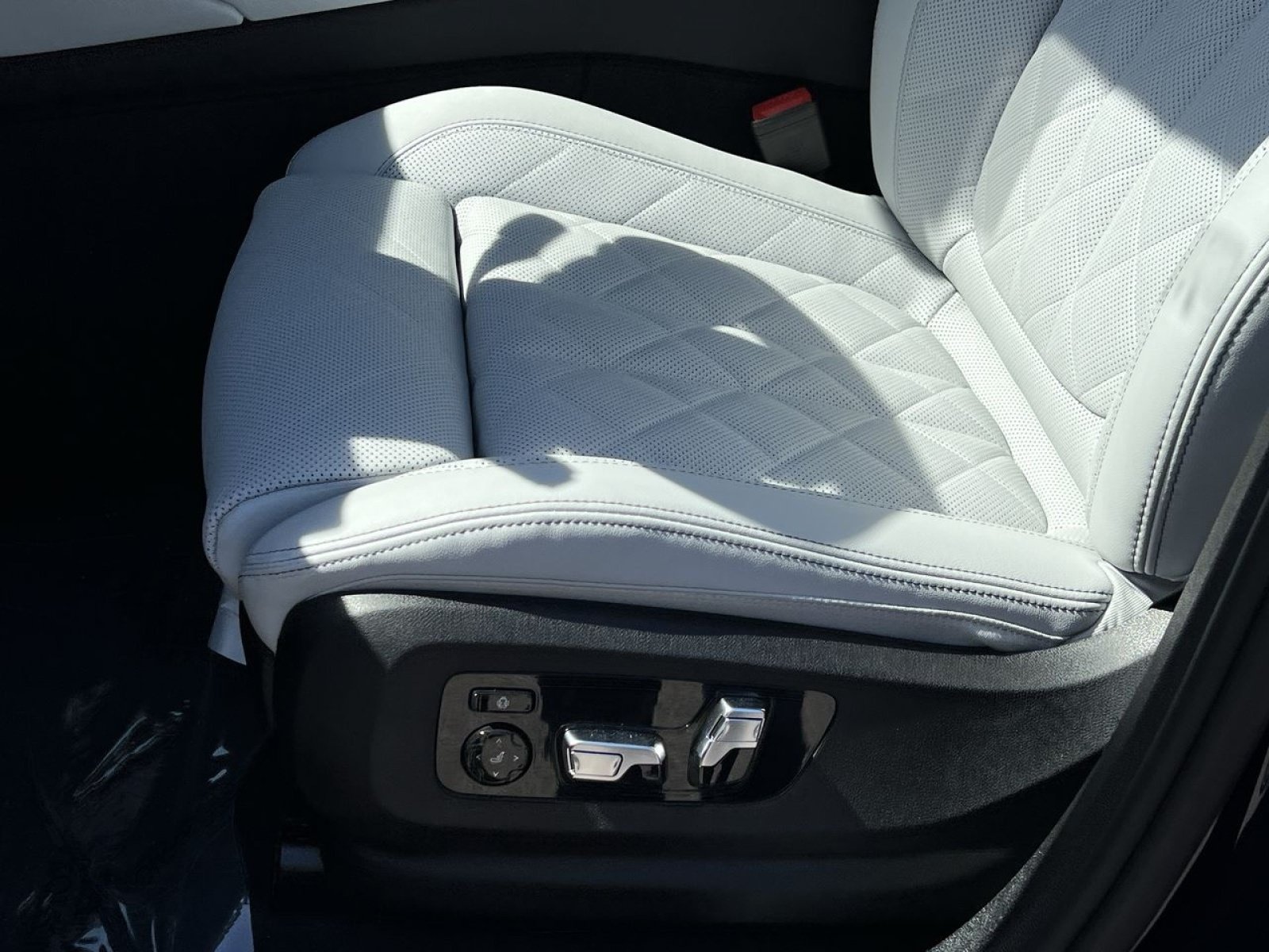 New 2026 BMW X6 xDrive40i AWD/4WD image 11