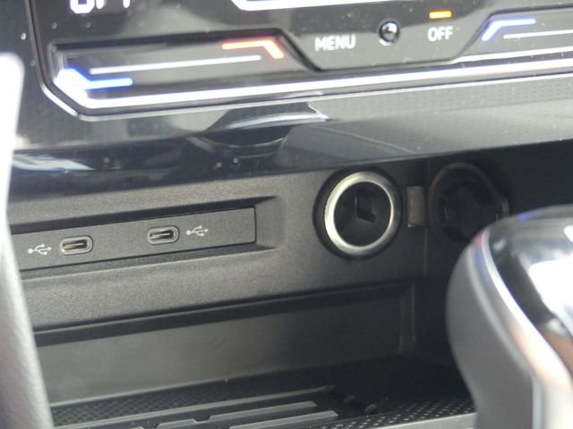 New 2026 Volkswagen Taos SE FWD image 26