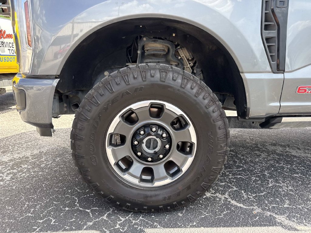 Used 2024 Ford F350 Lariat w/ Tremor Off-Road Package AWD/4WD image 10