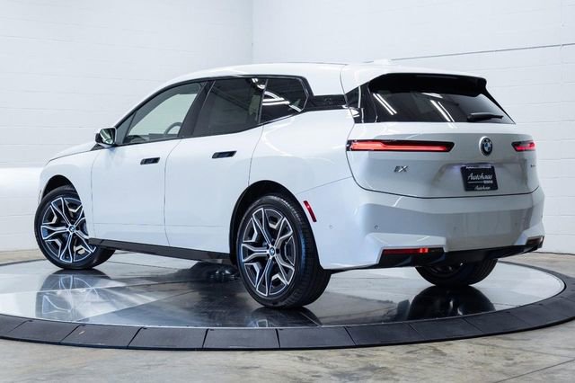New 2026 BMW iX xDrive45 image 13