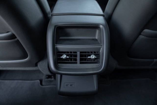 Used 2024 Cadillac Lyriq Sport RWD image 46
