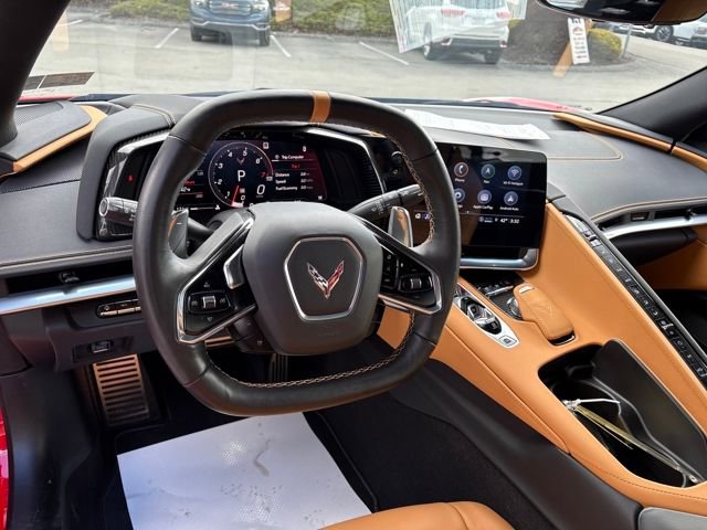 Used 2022 Chevrolet Corvette Stingray w/ Engine Appearance Package image 11