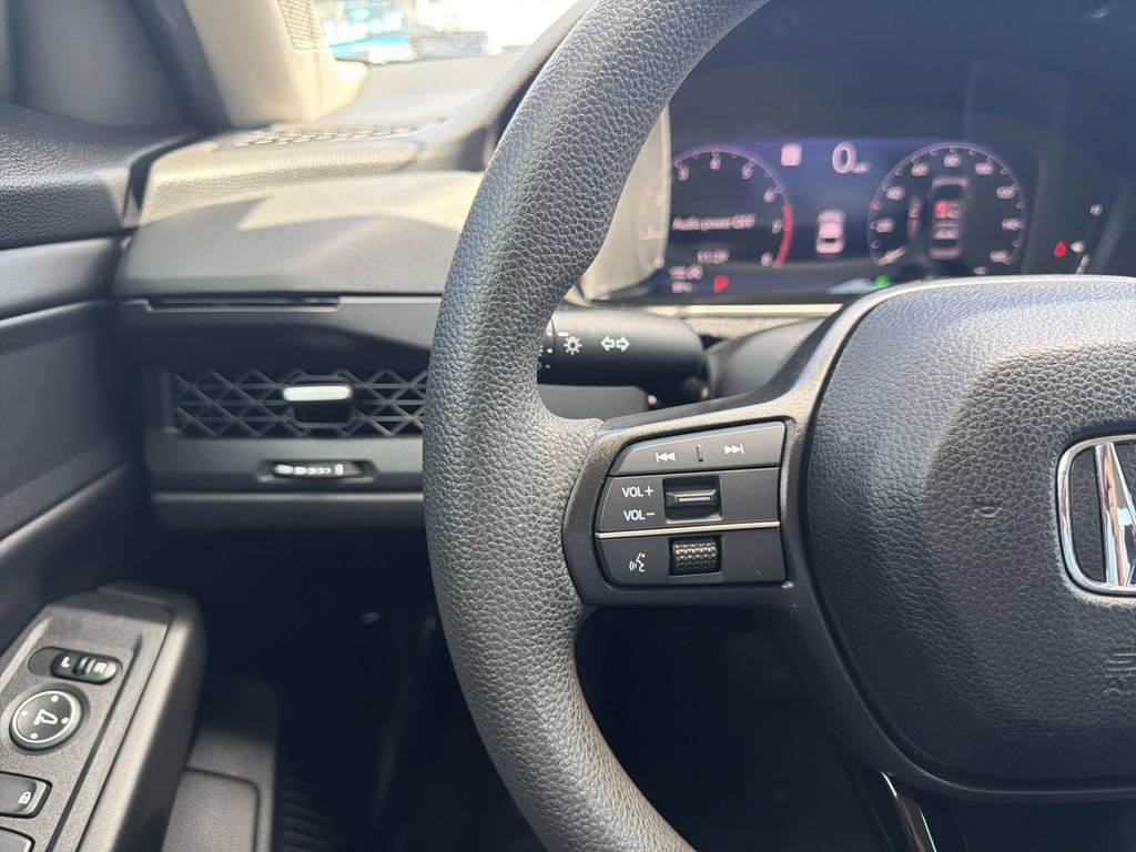 Used 2024 Honda Accord EX image 29