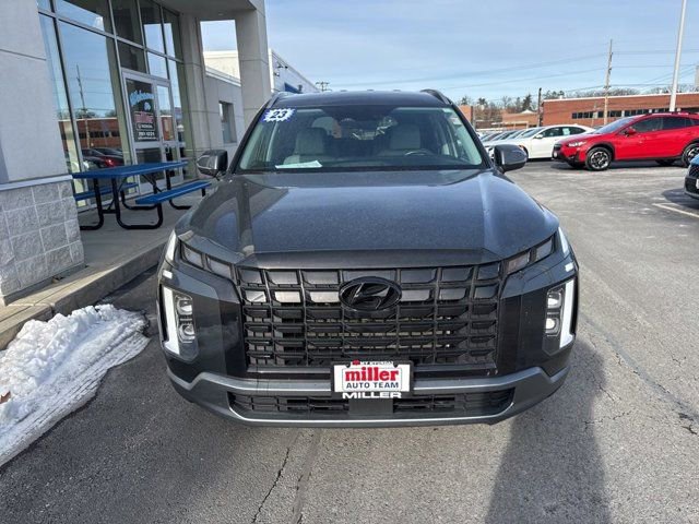Used 2023 Hyundai Palisade SEL AWD/4WD image 2