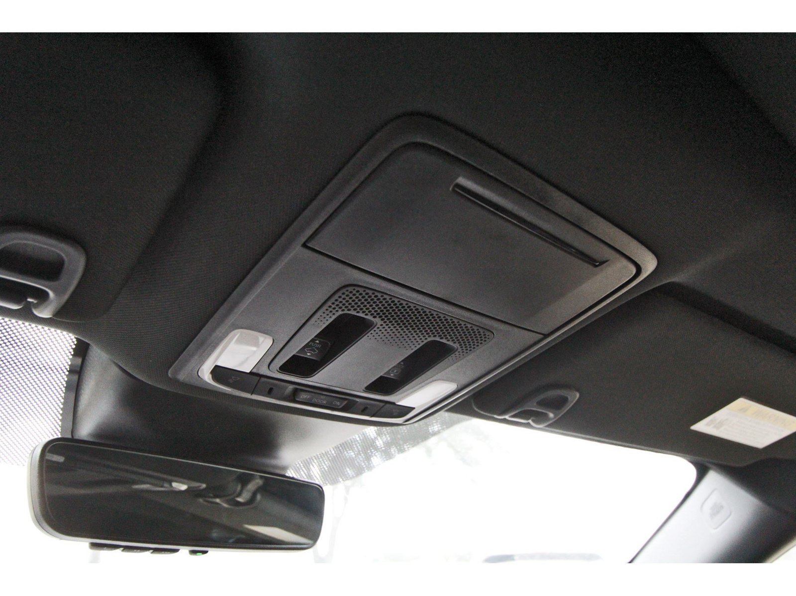 Used 2024 Honda Pilot TrailSport image 22